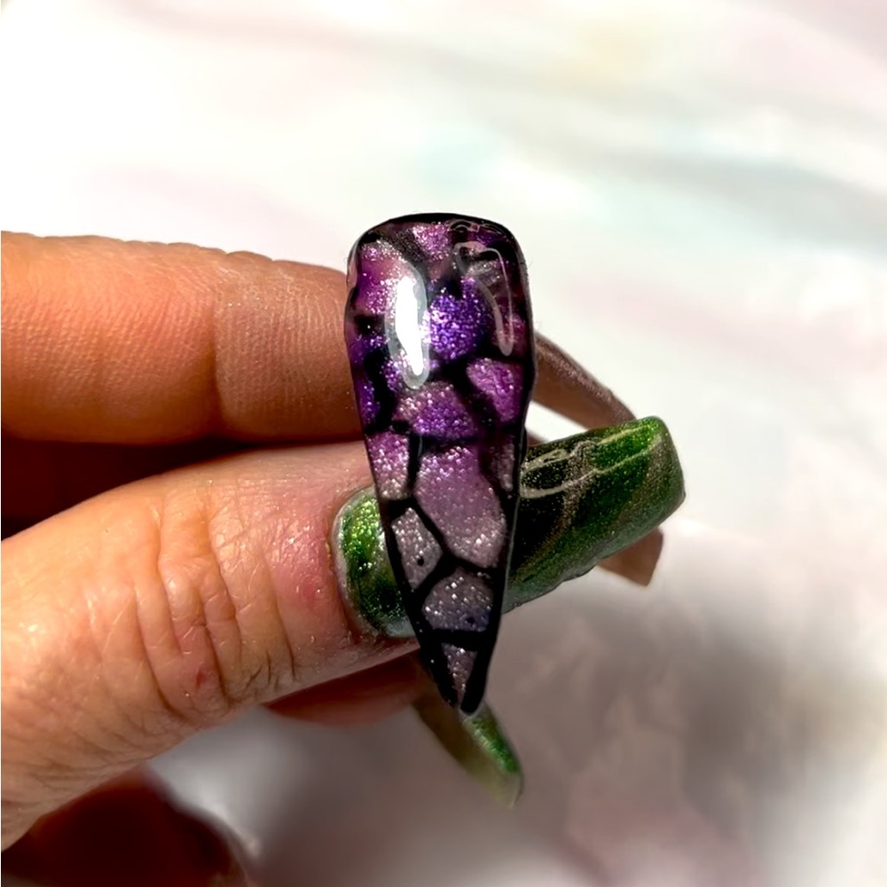 Cat Eye Stained Glass Custom Press On Nails.